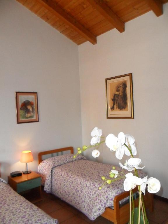Hotel San Francesco Budrio  Δωμάτιο φωτογραφία